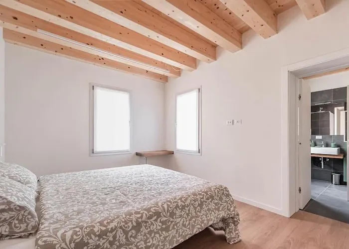 Palazzo '900 Design Flats - Il Gran Salone * Padova